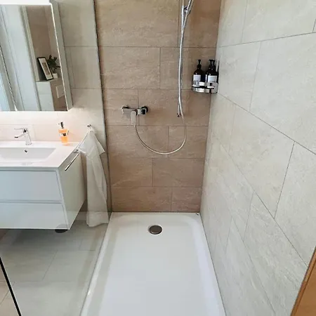 Apartment 120sqm Duplex With Ac Free Parking Family & Business