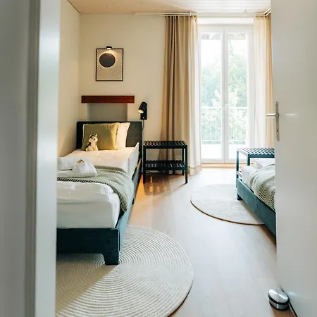 Grand Host Central Suite 1 -120 Sqm Free Parking & Near Congress Centre Apartmán *