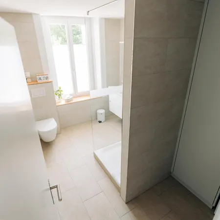 Apartmán Grand Host Central Suite 1 -120 Sqm Free Parking & Near Congress Centre *